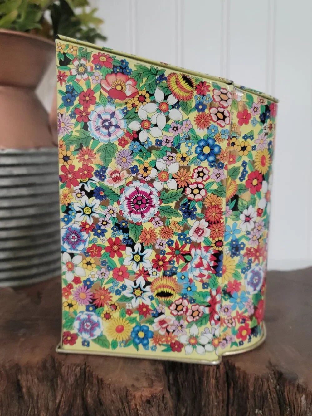 Vtg Retro Cottagecore Grandmacore Chintz Floral Hinged Daher Tea Tin Canister